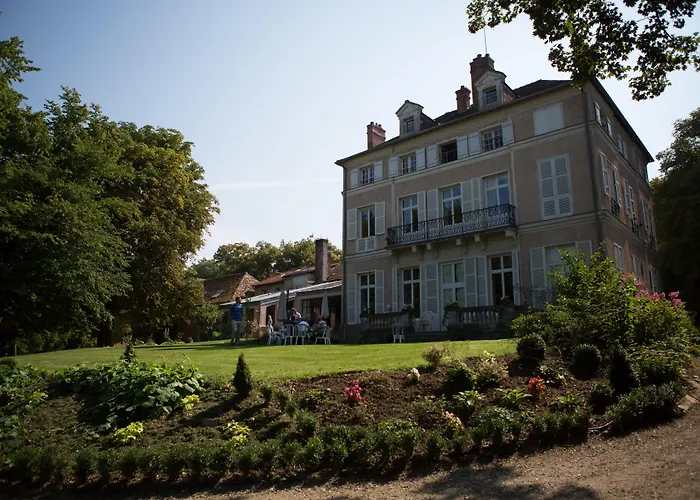 Nocleg ze śniadaniem Le Chateau De La Vierge 3*