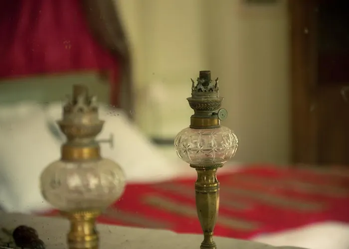 Le Chateau De La Vierge Nocleg ze śniadaniem Bures-sur-Yvette